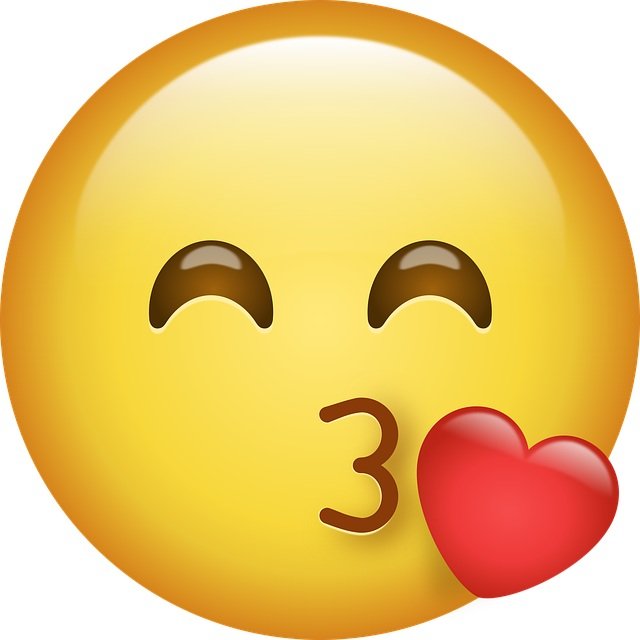 when a guy sends a blowing kiss emoji